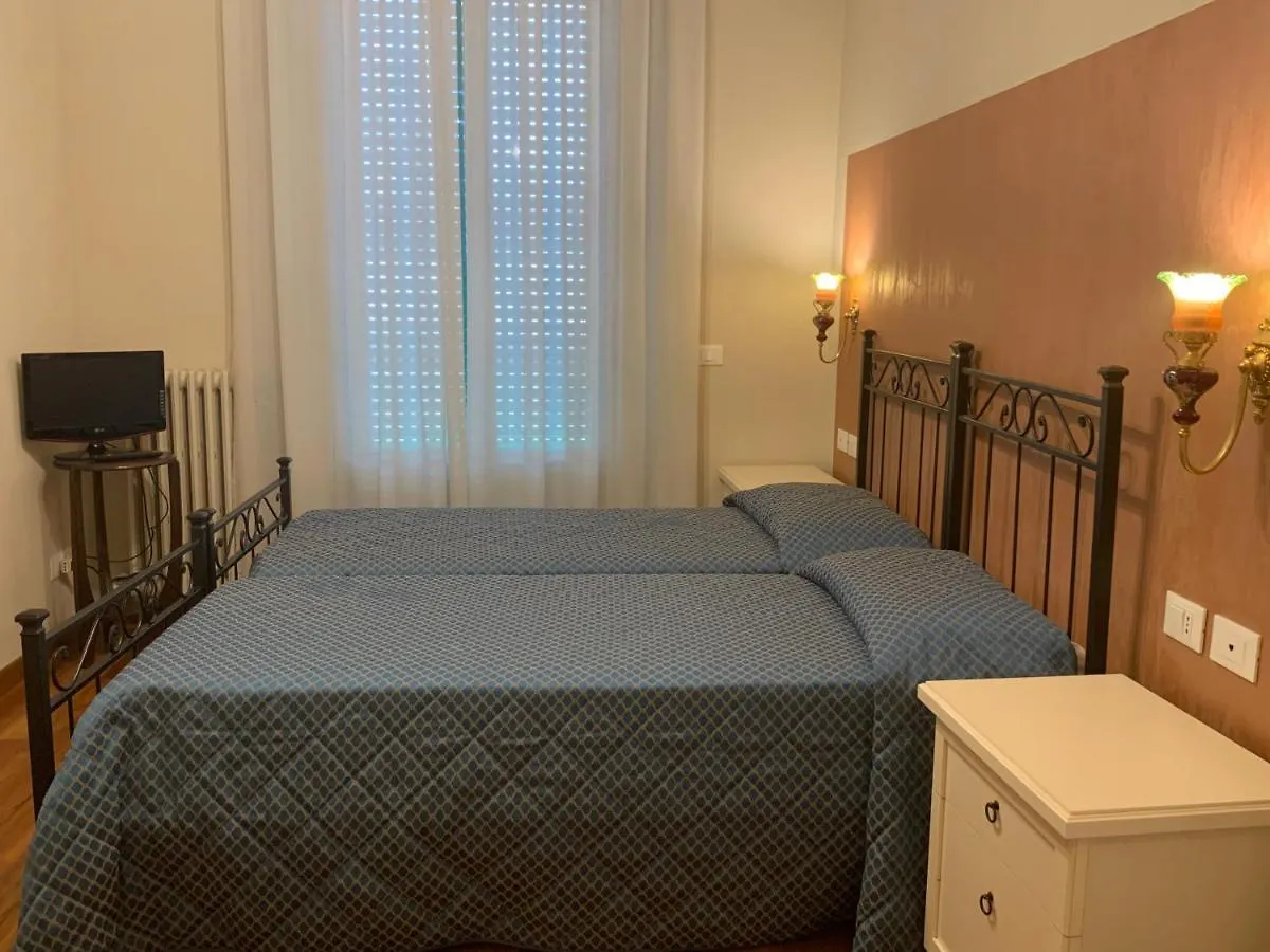 Bed & Breakfast Donatello Apartment Florence Italy
